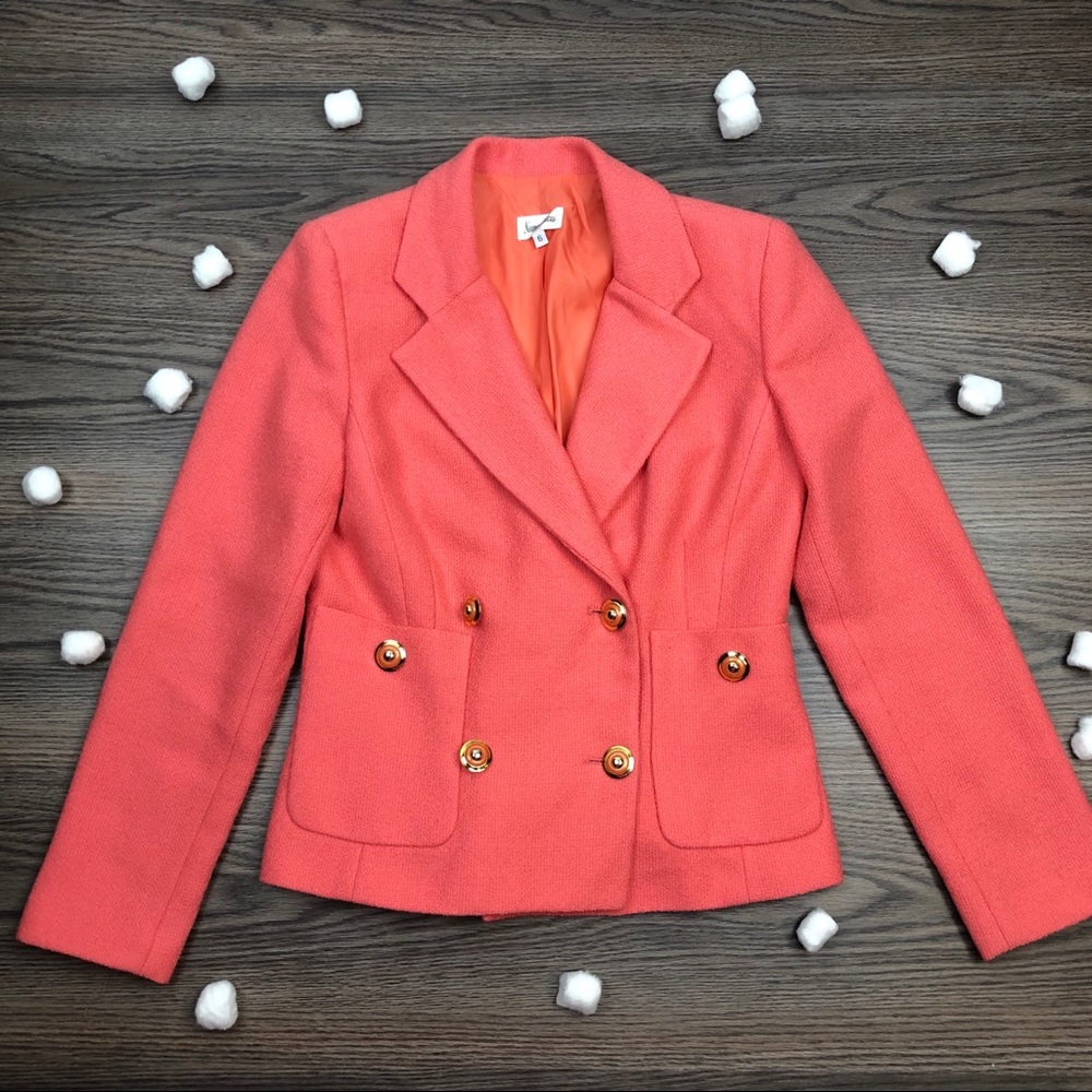 🚨 Like and I’ll discount: Neiman Marcus blazer